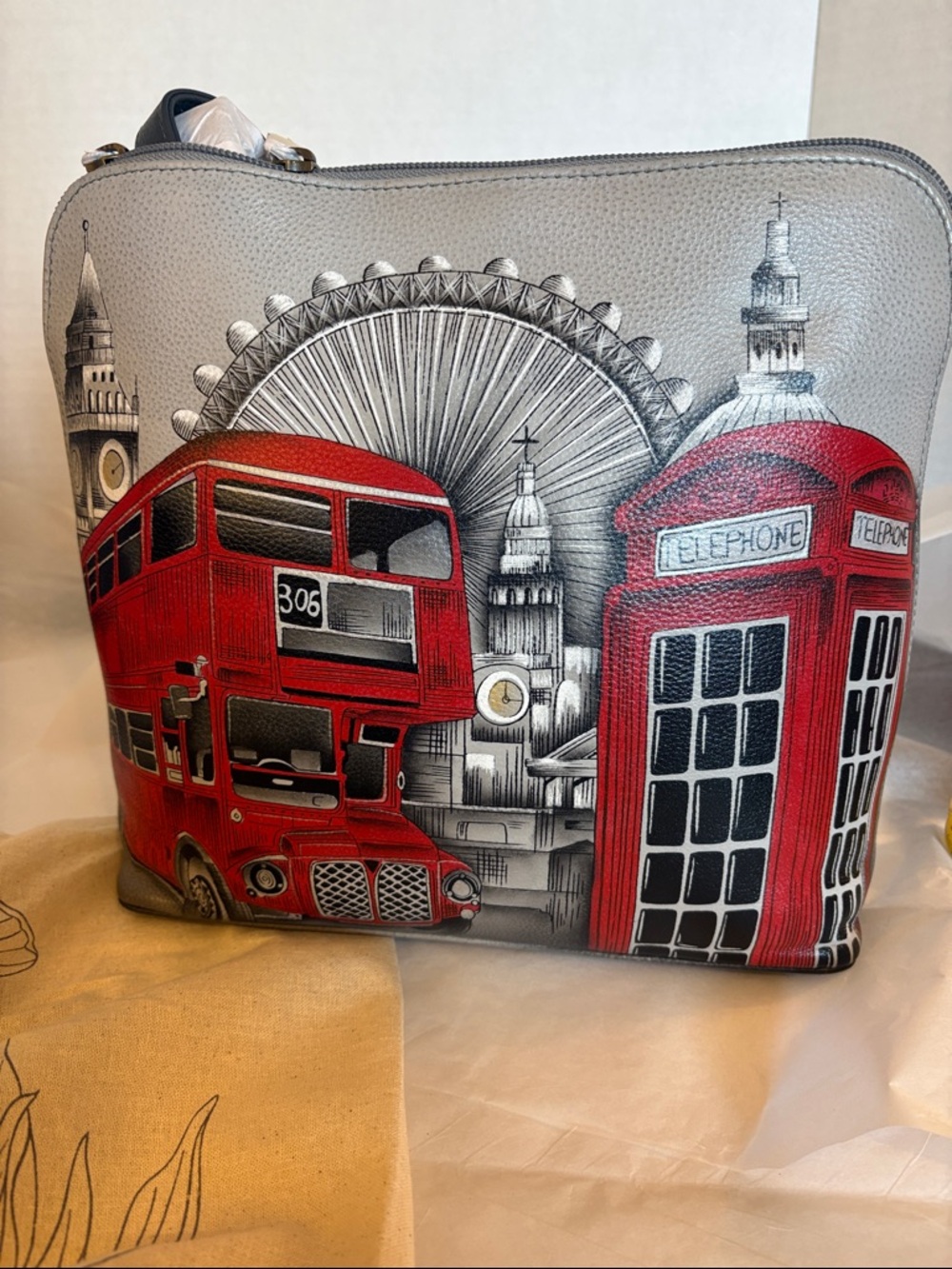 Anuschka Red & Cream London Icon Crossbody New with tags